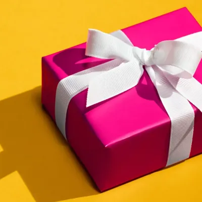 misc-gift-yellow-pink